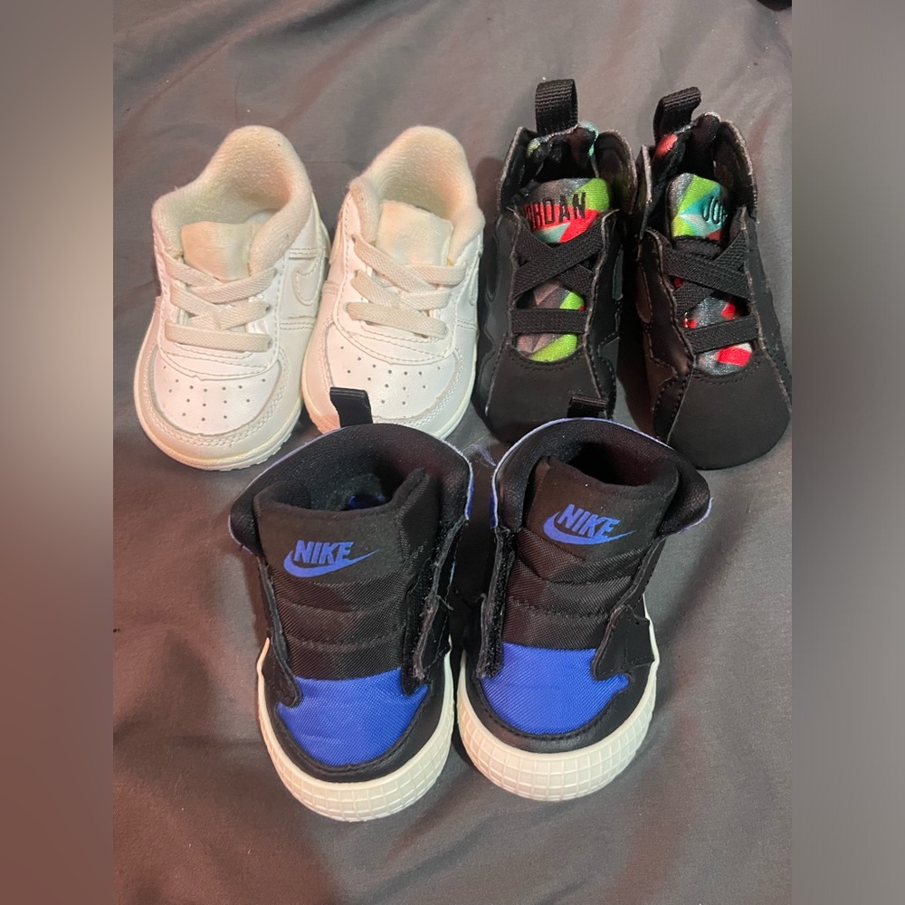 Infant size 2 c shoes